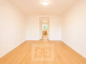 Pronájem bytu 2+1, Zlín, Benešovo nábřeží, 55 m2