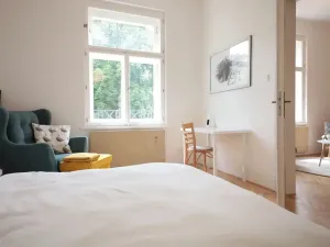 Pronájem bytu 2+kk, Praha, Bořivojova, 52 m2