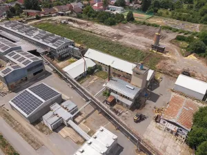 Pronájem výrobních prostor, Tetčice, Nádražní, 668 m2