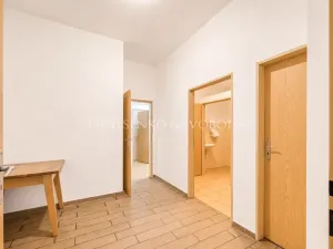 Prodej činžovního domu, Dobšice, Lahoferova, 218 m2