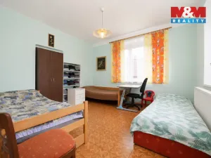 Prodej činžovního domu, Černovice, Táborská, 330 m2