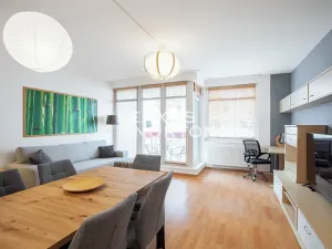 Pronájem bytu 3+kk, Praha - Libeň, Nad Okrouhlíkem, 102 m2