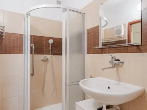 Prodej bytu 2+1, Nové Hrady, 75 m2