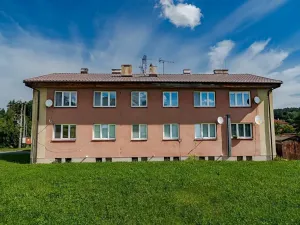Prodej bytu 2+1, Nové Hrady, 75 m2