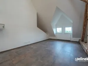 Prodej bytu 4+1, Polička, E. Beneše, 117 m2