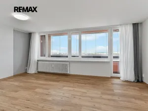 Prodej bytu 3+1, Praha - Michle, Pod dálnicí, 70 m2