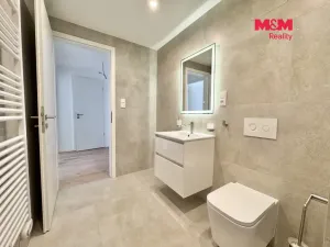 Pronájem bytu 2+kk, Kladno, U Engerthu, 54 m2