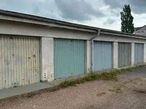 Prodej garáže, Hradec Králové, 16 m2