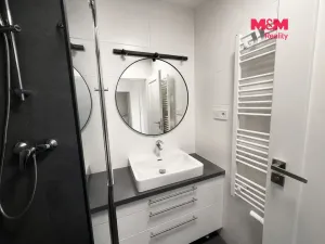 Pronájem bytu 2+kk, Praha - Strašnice, Limuzská, 50 m2