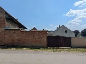 Prodej pozemku pro bydlení, Kučerov, 1639 m2