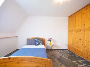 Pronájem bytu 3+kk, Kovalovice, 67 m2