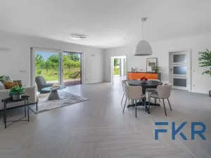 Prodej rodinného domu, Kolová, 205 m2