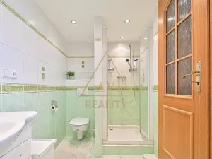 Prodej rodinného domu, Hřebeč, nám. Draha, 150 m2