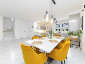Prodej rodinného domu, Holasice, Čtvrtě, 136 m2
