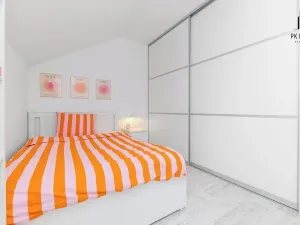 Prodej rodinného domu, Holasice, Čtvrtě, 136 m2