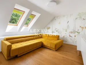 Prodej rodinného domu, Zvole, Hlavní, 378 m2
