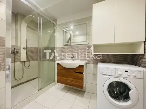 Pronájem bytu 2+1, Ostrava, Balcarova, 54 m2