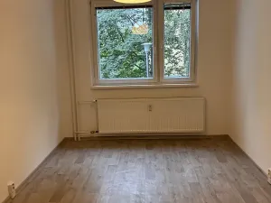 Pronájem bytu 2+kk, Liberec, Sametová, 42 m2