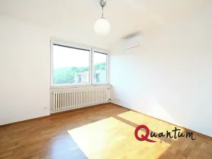Pronájem bytu 4+kk, Praha - Smíchov, Plzeňská, 75 m2