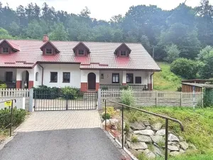 Prodej apartmánu, Šumvald, 350 m2