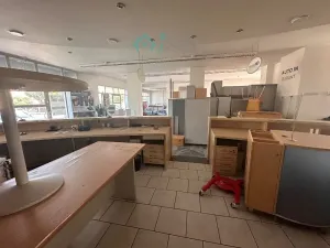 Pronájem skladu, Chrudim, V Tejnecku, 705 m2