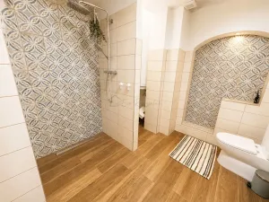 Prodej komerční, Šelešovice, 158 m2