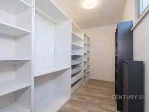 Pronájem rodinného domu, Lužice, 104 m2