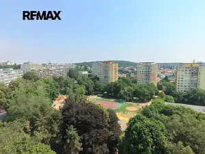 Pronájem bytu 1+1, Praha - Kobylisy, Košťálkova, 33 m2