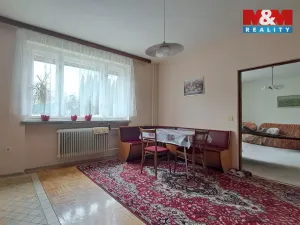 Prodej rodinného domu, Velká nad Veličkou, 240 m2