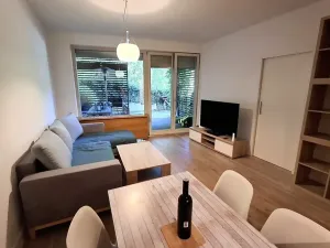 Pronájem bytu 3+kk, Praha - Hrdlořezy, Mezilehlá, 81 m2