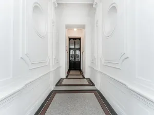 Pronájem bytu 4+kk, Praha, Sokolovská, 118 m2