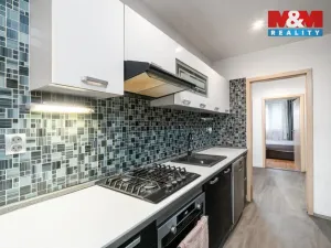 Prodej bytu 3+1, Teplice - Trnovany, Antala Staška, 81 m2