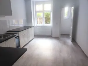 Pronájem bytu 3+1, Praha - Vinohrady, Čáslavská, 91 m2