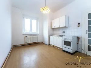 Prodej bytu 2+kk, Praha - Hloubětín, V chaloupkách, 58 m2