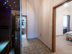 Prodej bytu 2+kk, Jáchymov, náměstí Republiky, 70 m2