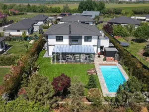 Prodej rodinného domu, Psáry, Na Lukách, 307 m2