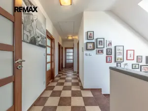 Prodej rodinného domu, Hovorčovice, Dolní, 174 m2