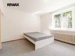 Pronájem bytu 3+kk, Praha - Dejvice, Šárecká, 76 m2