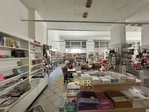 Pronájem obchodního prostoru, Teplice, Školní, 441 m2