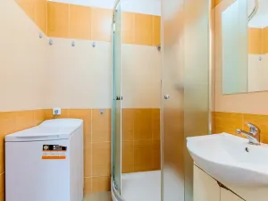 Prodej bytu 4+1, Praha - Záběhlice, Hrusická, 70 m2