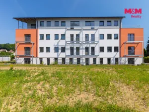 Prodej bytu 2+1, Zubří, Hlavní, 73 m2