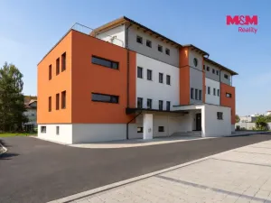 Prodej bytu 4+kk, Zubří, Hlavní, 77 m2