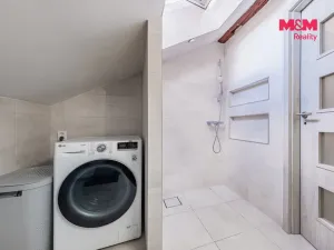 Prodej bytu 3+kk, Rožďalovice, Náměstí, 75 m2