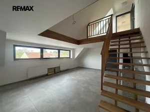 Pronájem bytu 2+kk, Slavkov u Brna, Československé armády, 66 m2