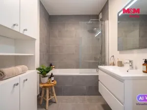 Prodej bytu 3+1, Domažlice, Ladova, 76 m2