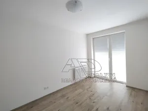 Pronájem bytu 2+kk, České Budějovice, Husova tř., 47 m2