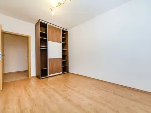 Pronájem bytu 2+kk, Praha - Kyje, Sicherova, 50 m2