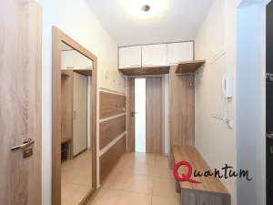 Pronájem bytu 2+1, Praha - Libeň, Zenklova, 73 m2