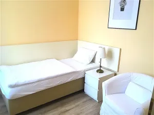 Pronájem bytu 3+kk, Praha - Vinohrady, Máchova, 66 m2