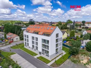 Prodej atypického bytu, Předboj, Ke Tvrzi, 104 m2